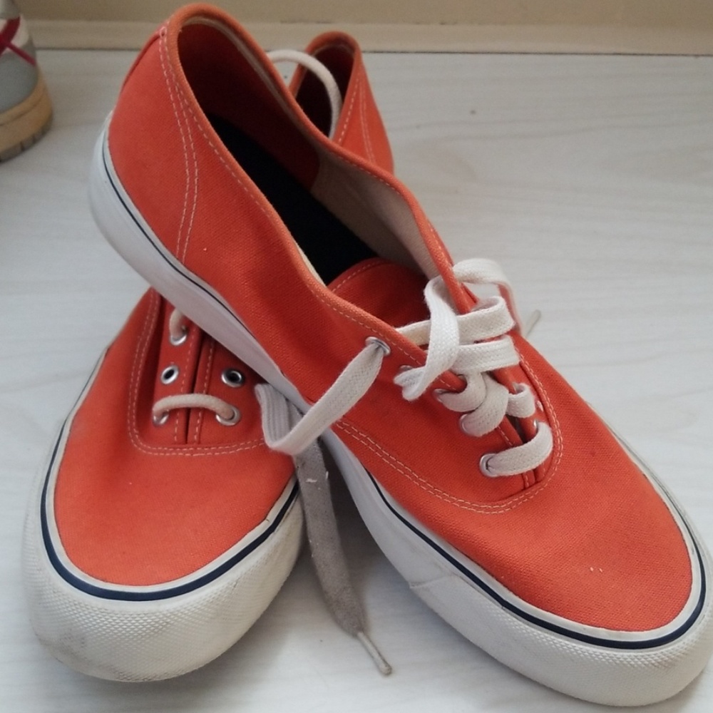 Mens bass Ben's size 12 cool and trendy